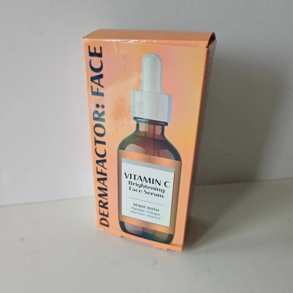 Vitamin C Brightening Face Serum - NEW 52ml - Dermafactor Lightweight Formula